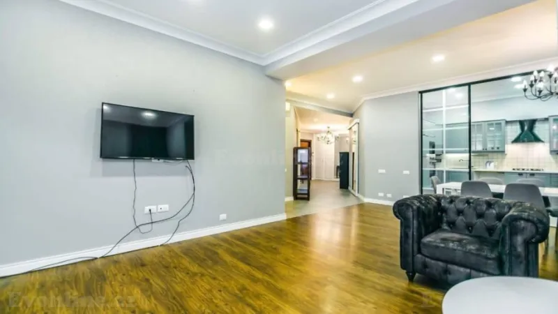 Satılır 5 otaqlı Mənzil Yeni tikili 240 m² Sahil m. - şəkil 3