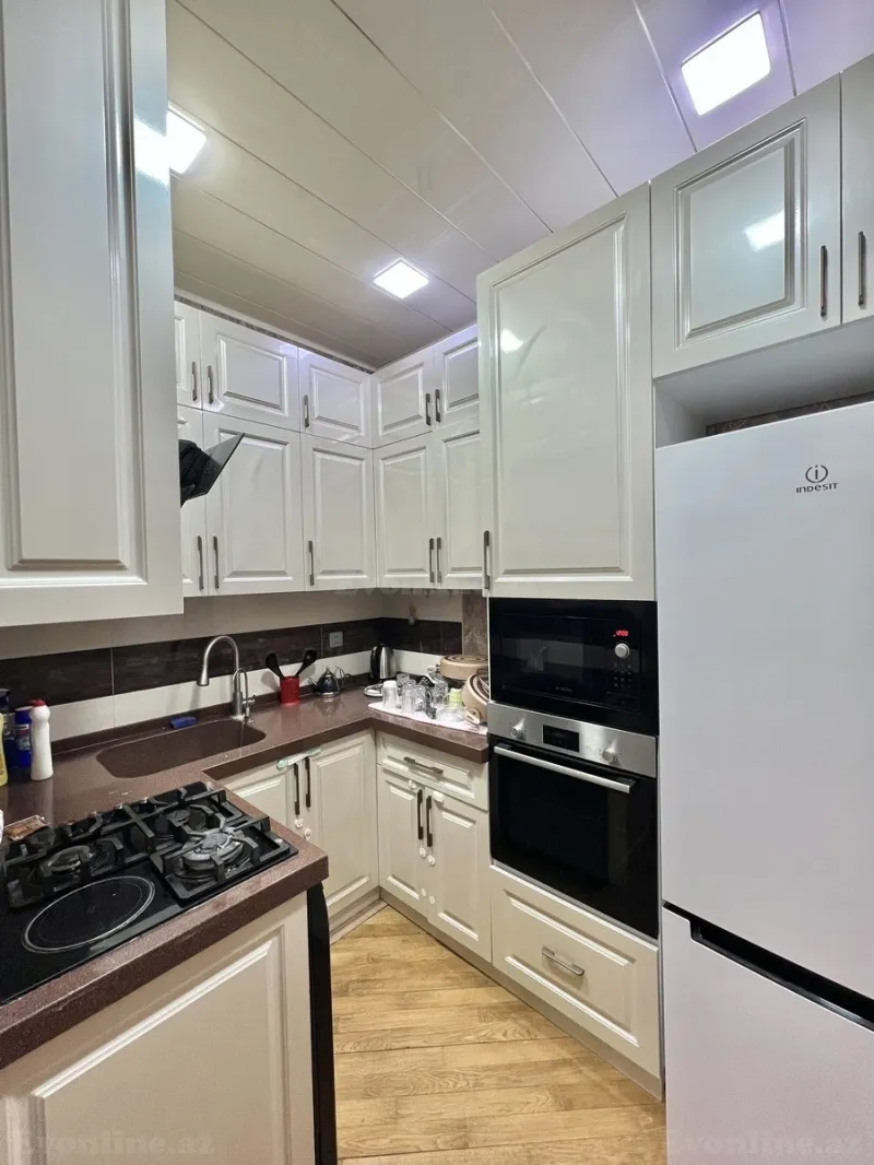 Satılır 2 otaqlı Mənzil Yeni tikili 53 m² Nərimanov r. - şəkil 4