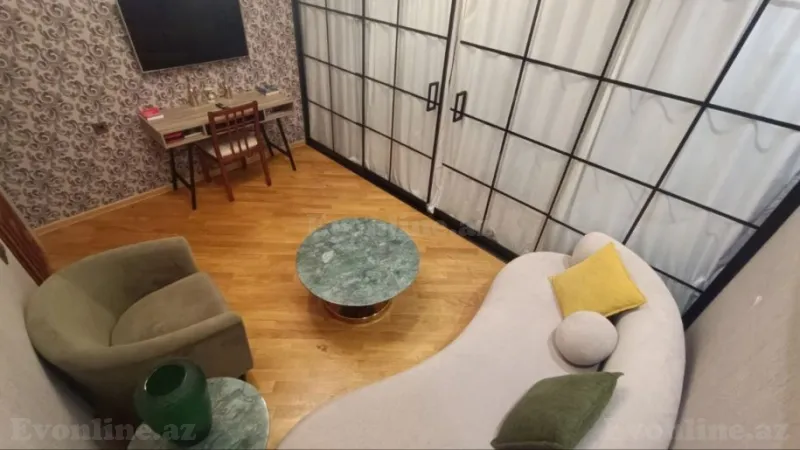 Satılır 3 otaqlı Mənzil Yeni tikili 80 m² Memar Əcəmi m.