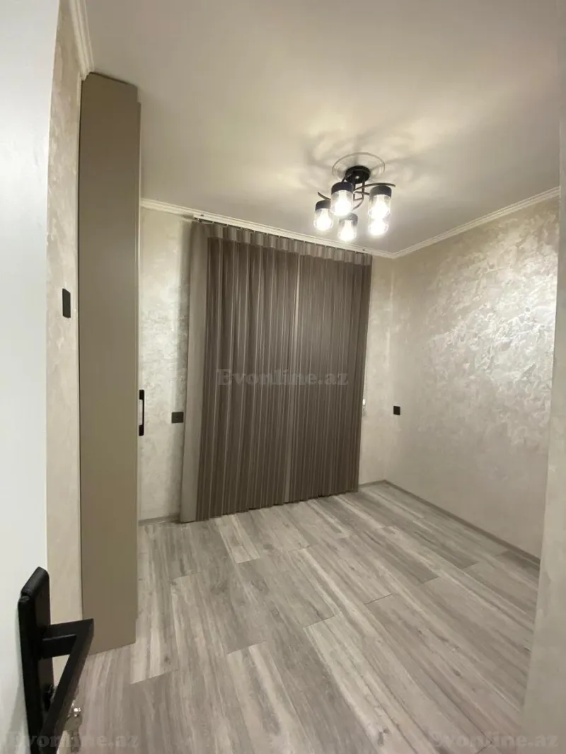 Satılır 2 otaqlı Mənzil Köhnə tikili 40 m² Yasamal