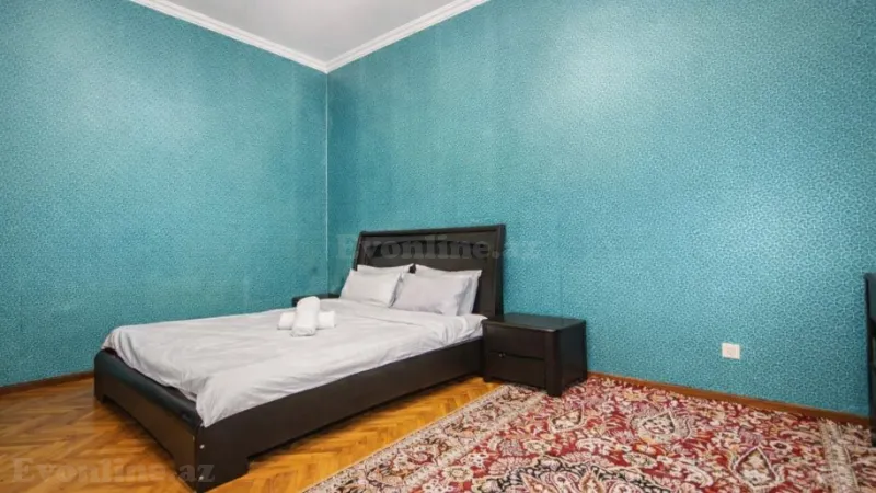 Kirayə verilir 3 otaqlı Mənzil Köhnə tikili 105 m² Sahil m. - şəkil 9