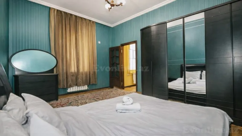 Kirayə verilir 3 otaqlı Mənzil Köhnə tikili 105 m² Sahil m. - şəkil 11