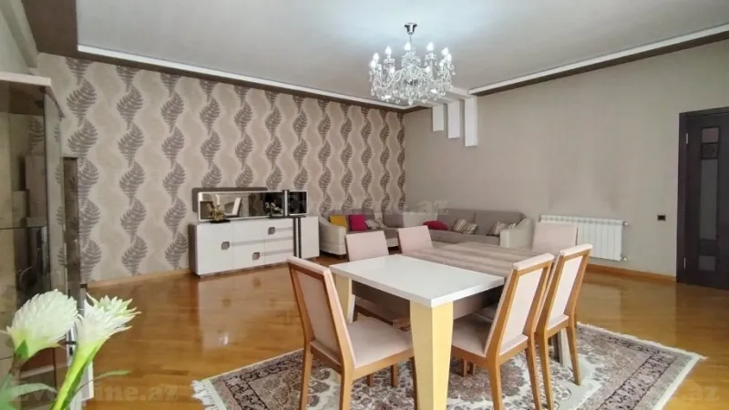 Bakı, Nəsimi r., 8 Noyabr m., 1-ci mikrorayonda 3 otaqlı mənzil satılır