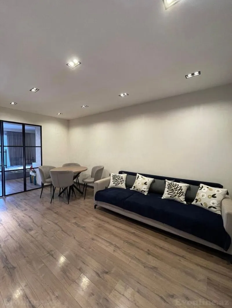 Kirayə verilir 4 otaqlı Mənzil Köhnə tikili 90 m² Yasamal r. - şəkil 3