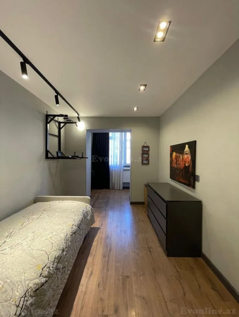 Kirayə verilir 4 otaqlı Mənzil Köhnə tikili 90 m² Yasamal r. - şəkil 10