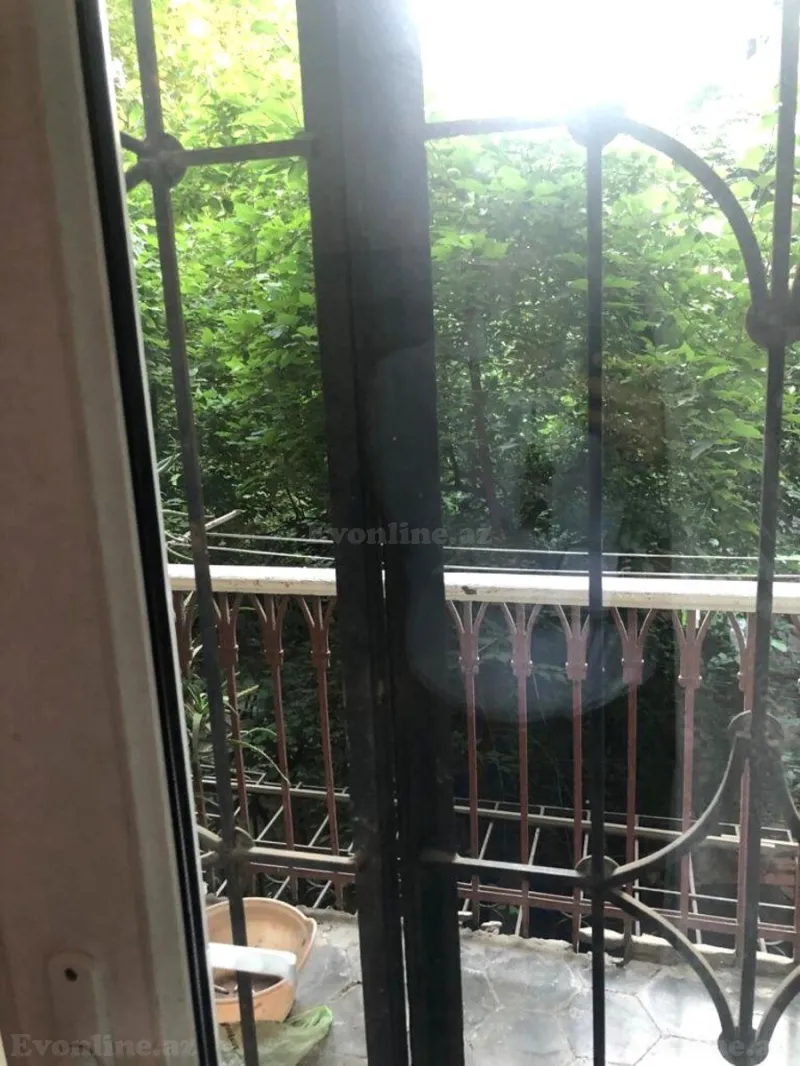 Satılır 3 otaqlı Mənzil Köhnə tikili 80 m² Nəriman Nərimanov m.