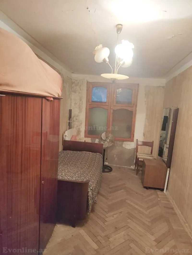 Satılır 2 otaqlı Mənzil Köhnə tikili 50 m² Yasamal - şəkil 4