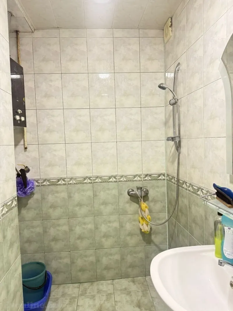 Satılır 4 otaqlı Mənzil Köhnə tikili 110 m² Azadlıq prospekti m. - şəkil 10