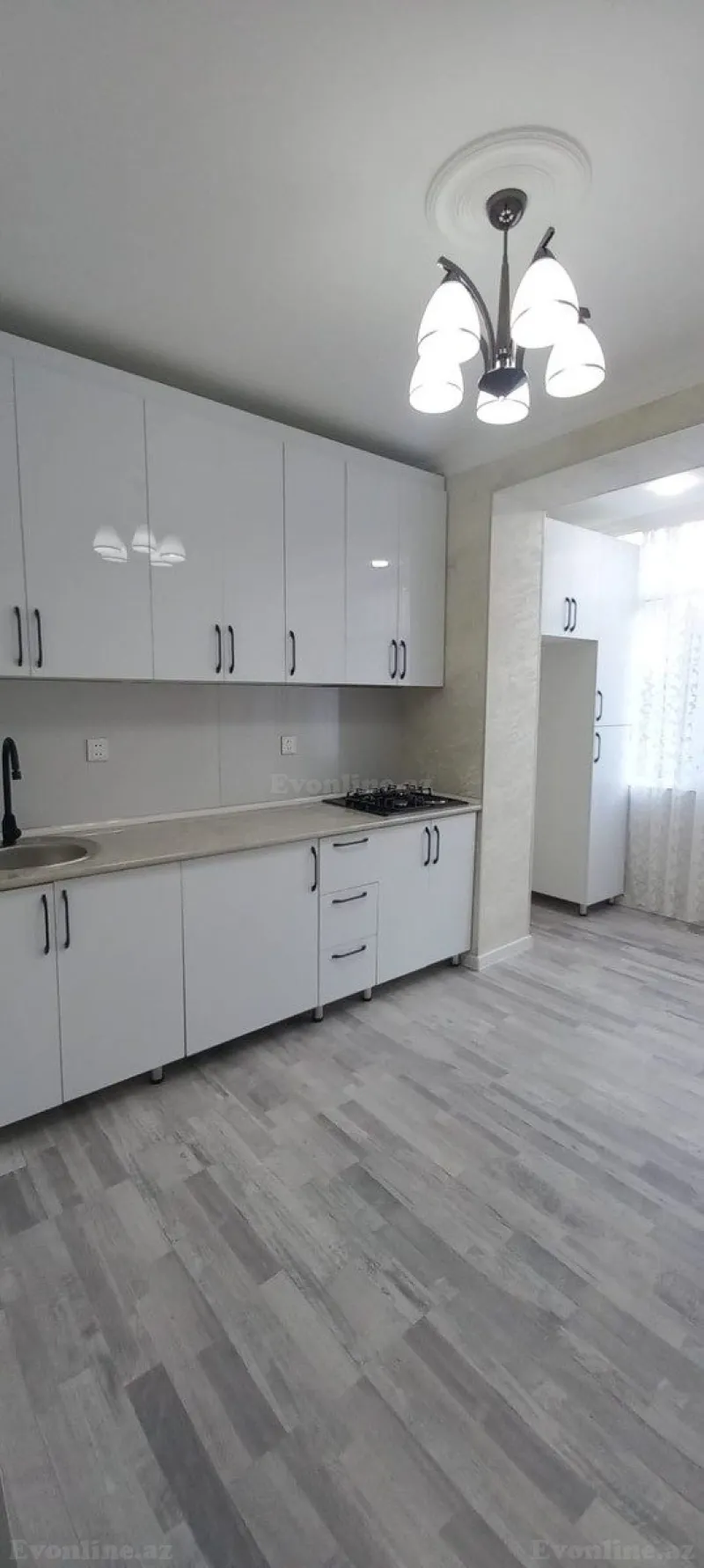 Satılır 2 otaqlı Mənzil Köhnə tikili 65 m² Xətai r. - şəkil 2
