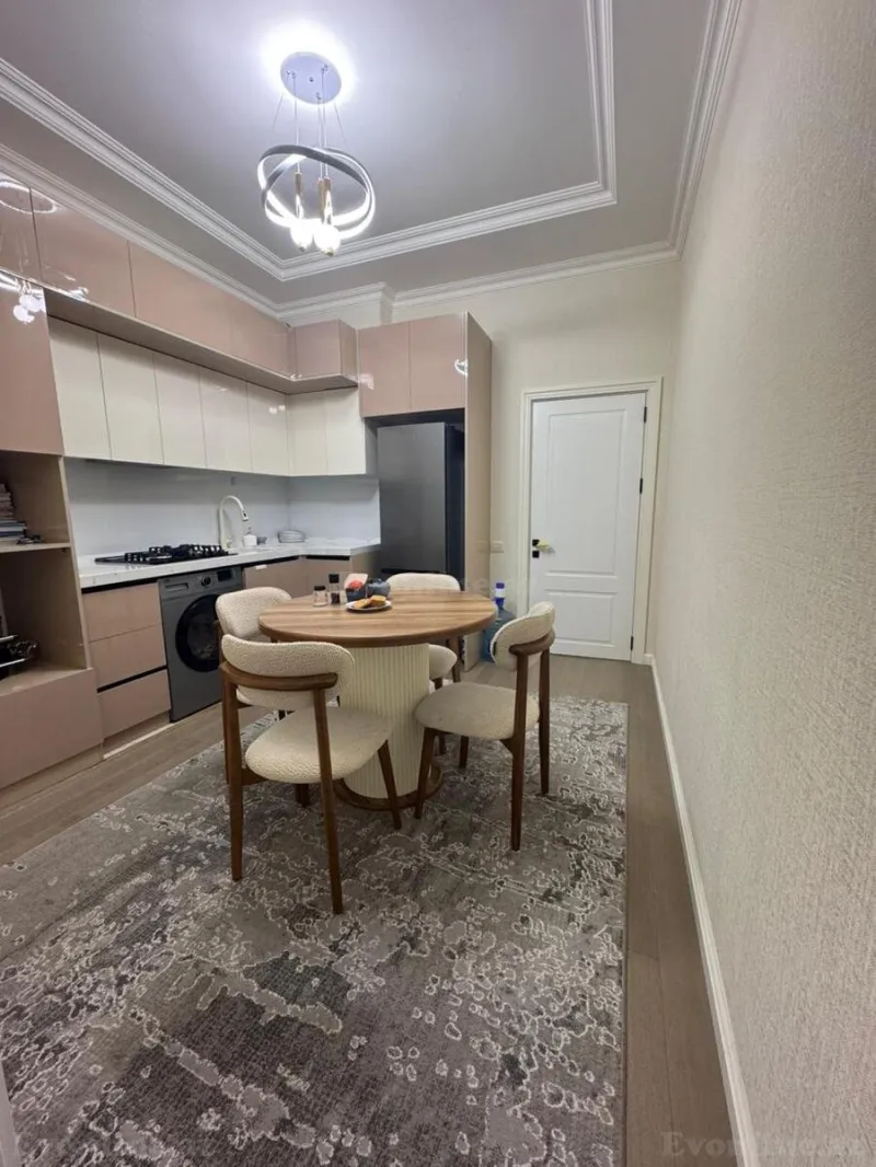 Kirayə verilir 2 otaqlı Mənzil Yeni tikili 70 m² 8 Noyabr m. - şəkil 2