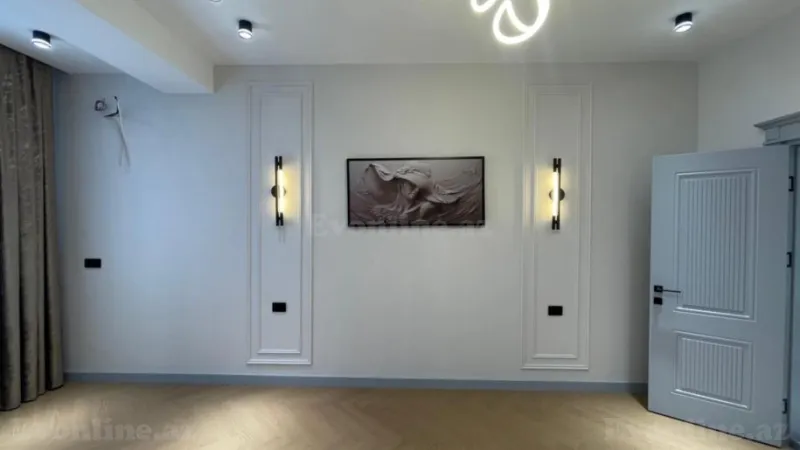 Satılır 3 otaqlı Mənzil Yeni tikili 84 m² 28 May m.