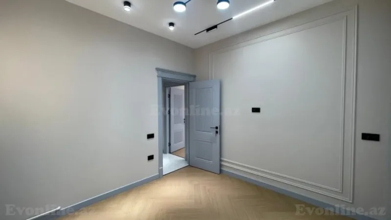 Satılır 3 otaqlı Mənzil Yeni tikili 84 m² 28 May m. - şəkil 10