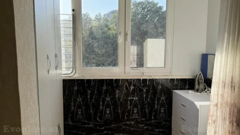 Kirayə verilir 1 otaqlı Mənzil Köhnə tikili 35 m² Elmlər Akademiyası m. - şəkil 9