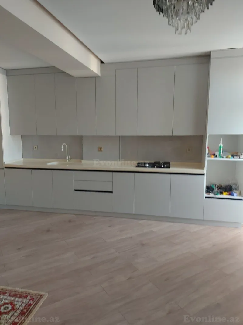Kirayə verilir 3 otaqlı Mənzil Yeni tikili 118 m² Yeni Yasamal