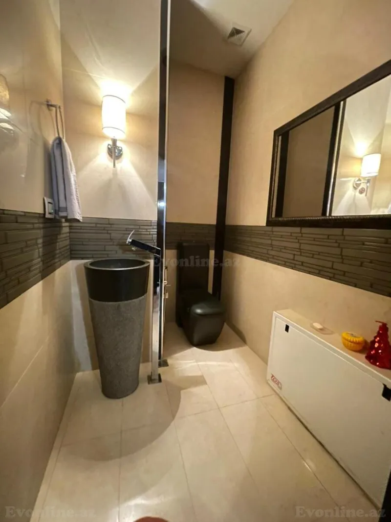 Satılır 3 otaqlı Mənzil Yeni tikili 200 m² 28 May m. - şəkil 14