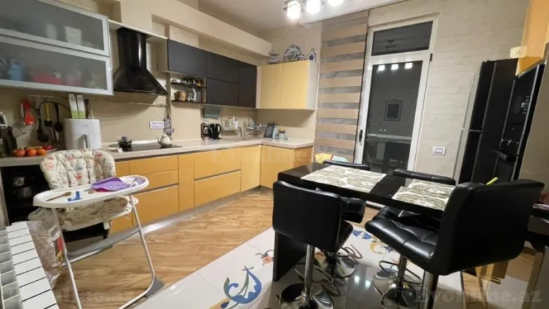 Satılır 3 otaqlı Mənzil Yeni tikili 200 m² 28 May m. - şəkil 15