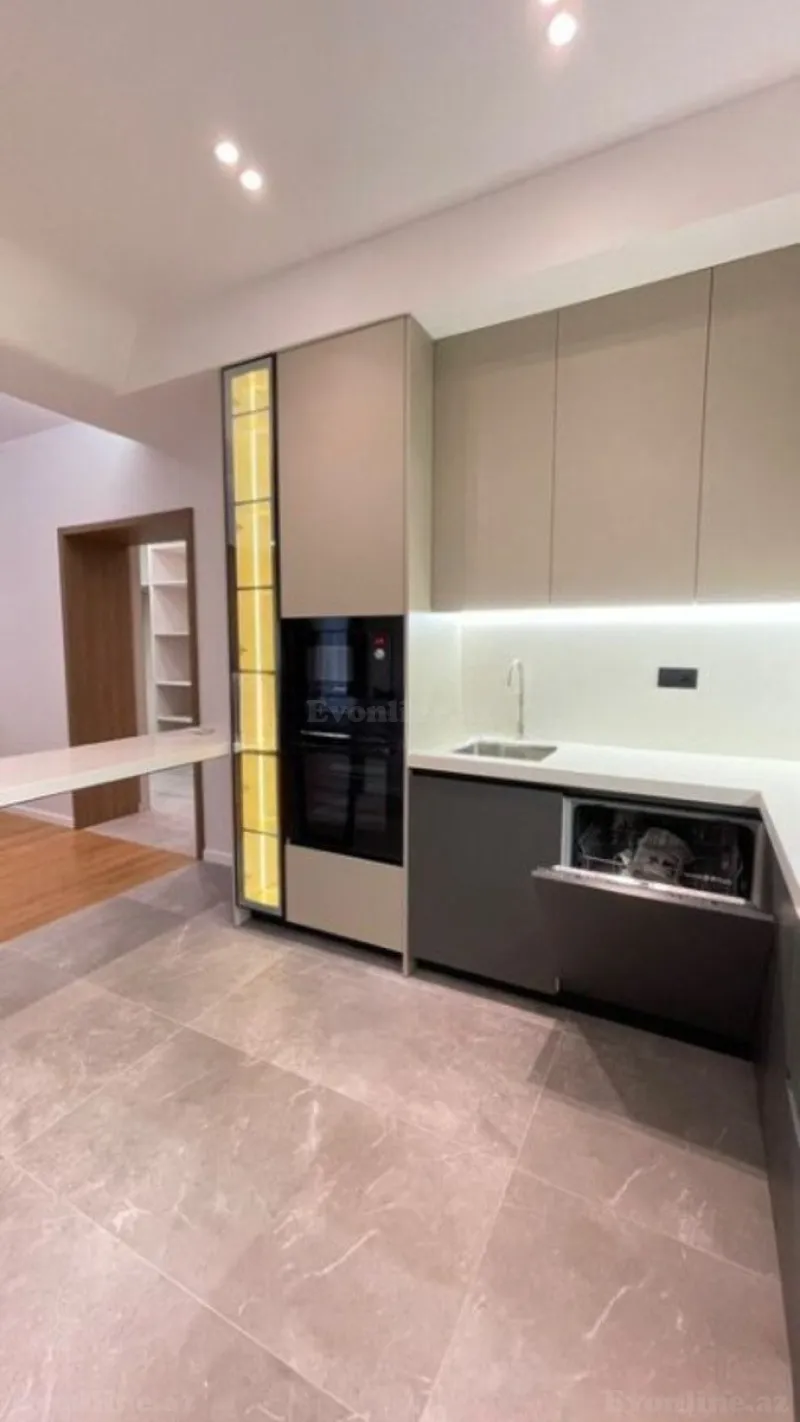 Satılır 2 otaqlı Mənzil Yeni tikili 80 m² Bayıl - şəkil 15