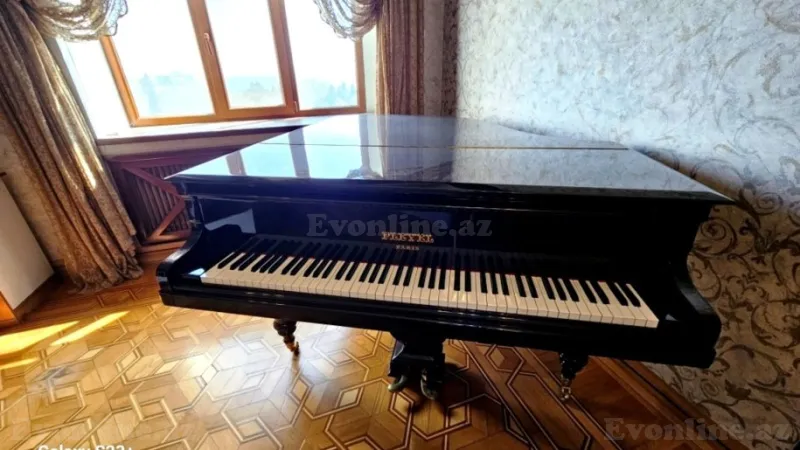 Satılır 4 otaqlı Mənzil Köhnə tikili 175 m² Sahil m. - şəkil 12