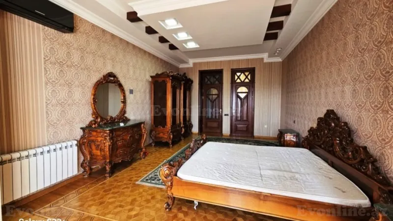 Satılır 4 otaqlı Mənzil Köhnə tikili 175 m² Sahil m. - şəkil 19