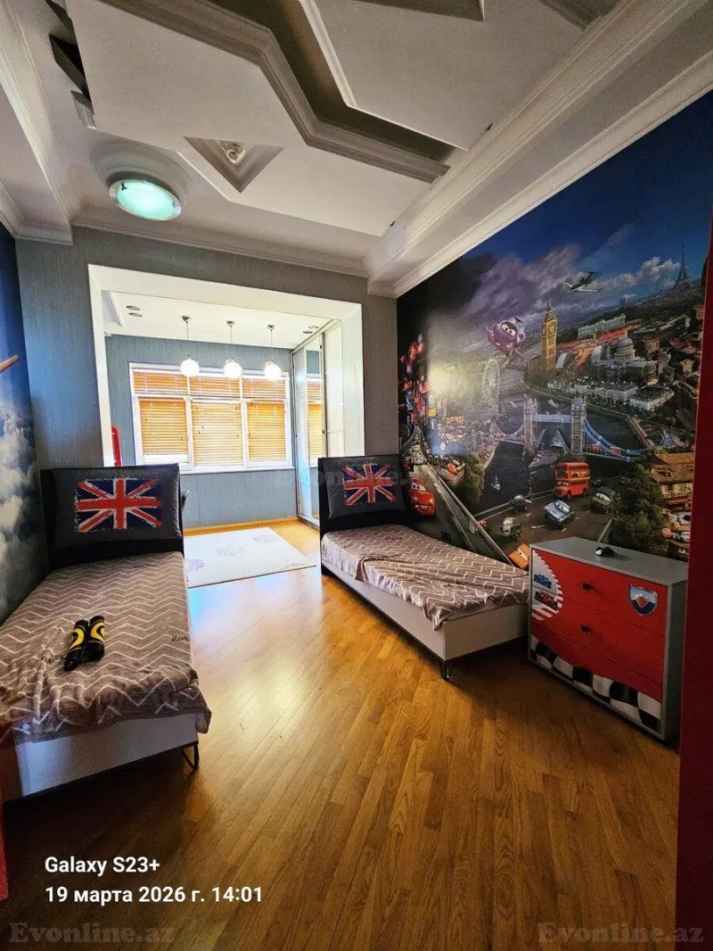 Satılır 4 otaqlı Mənzil Köhnə tikili 175 m² Sahil m. - şəkil 22