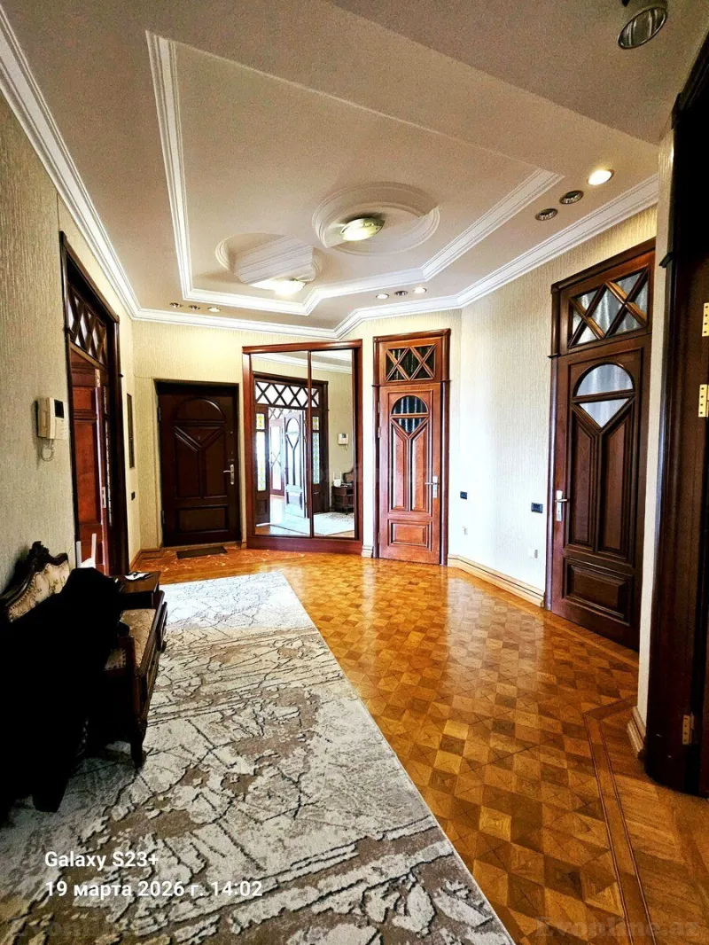 Satılır 4 otaqlı Mənzil Köhnə tikili 175 m² Sahil m. - şəkil 23