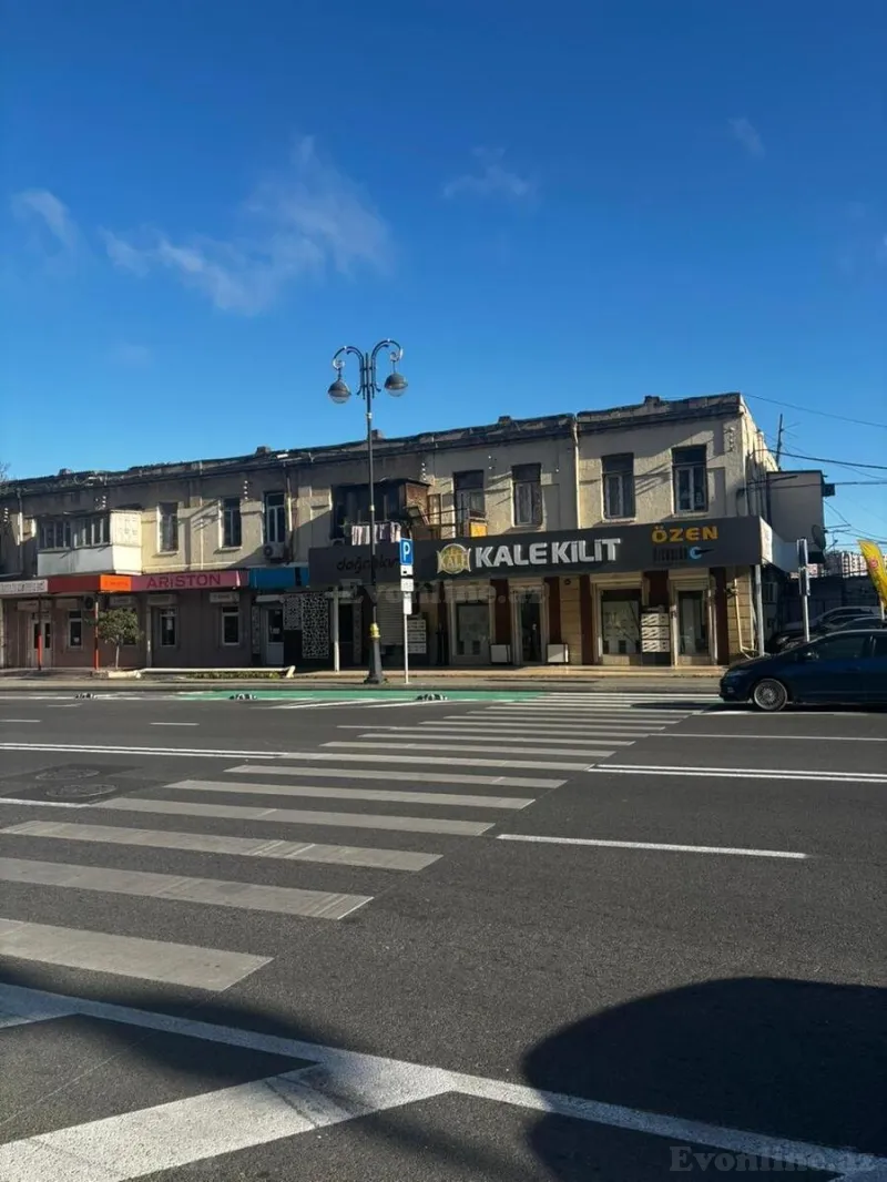 Satılır 2 otaqlı Mənzil Köhnə tikili 53 m² 28 May m.