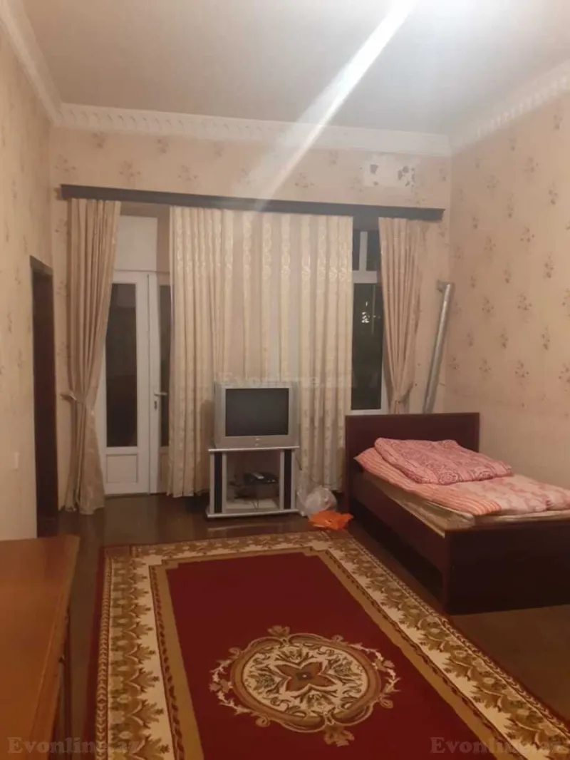 Satılır 2 otaqlı Mənzil Köhnə tikili 53 m² 28 May m. - şəkil 3