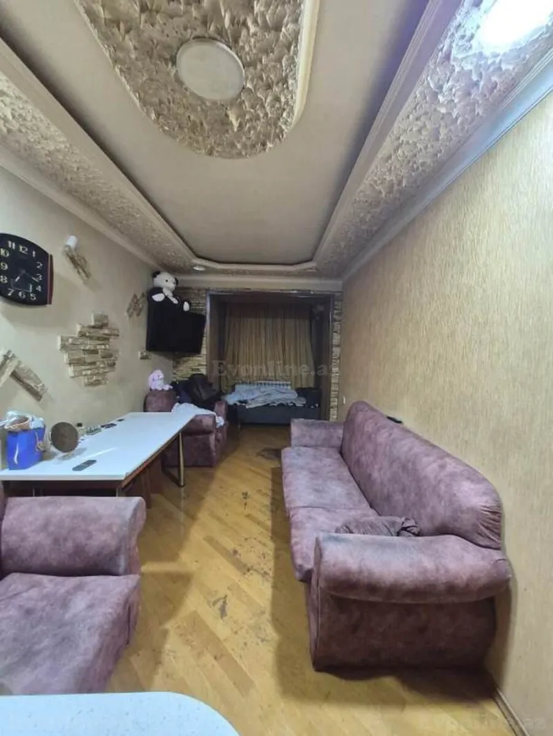 Satılır 3 otaqlı Mənzil Köhnə tikili 80 m² Nərimanov r. - şəkil 3