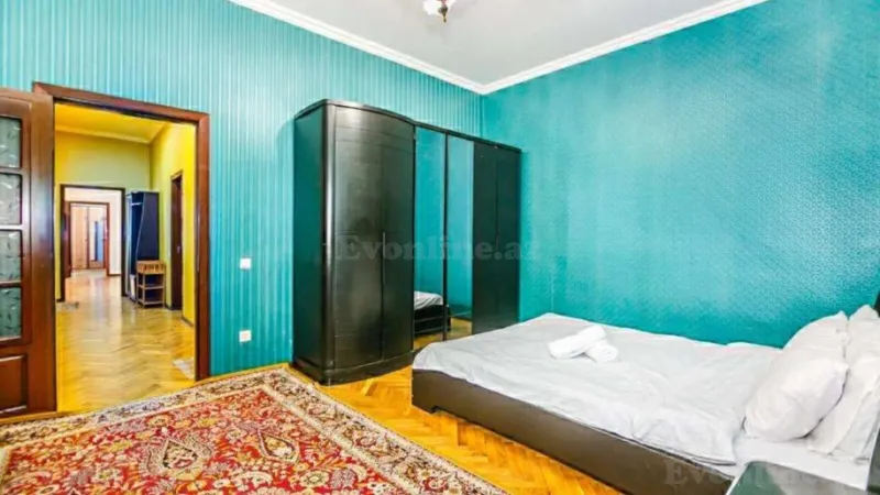 Kirayə verilir 3 otaqlı Mənzil Köhnə tikili 105 m² Sahil m. - şəkil 5