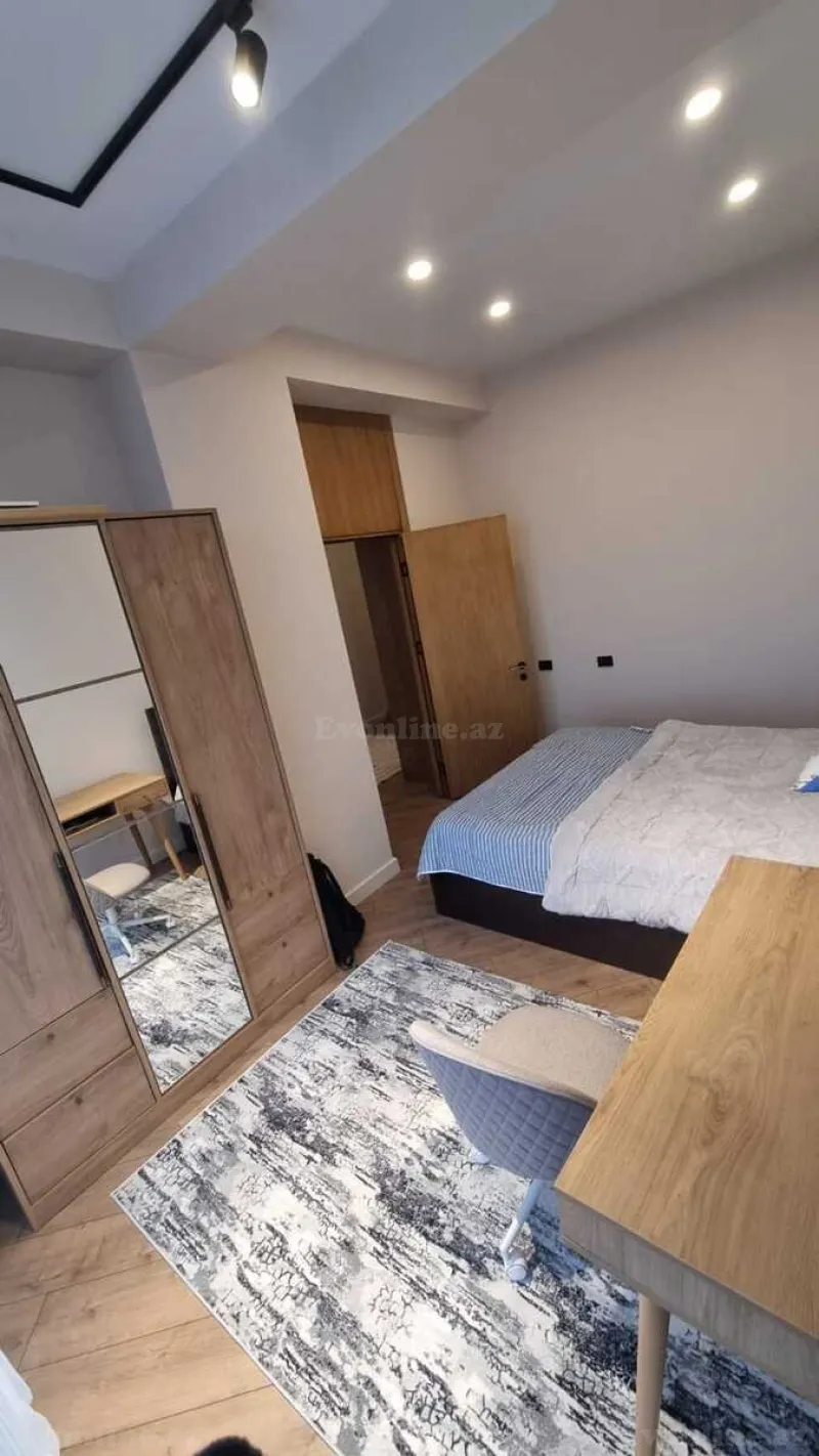 Kirayə verilir 4 otaqlı Mənzil Yeni tikili 130 m² Nərimanov r. - şəkil 6