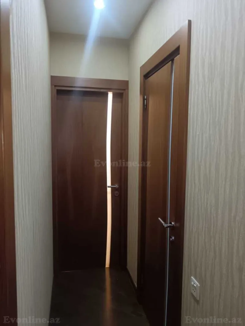 Satılır 3 otaqlı Mənzil Köhnə tikili 90 m² Əhmədli - şəkil 2