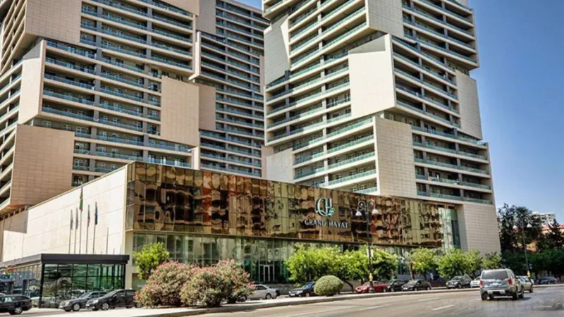 Satılır 3 otaqlı Mənzil Yeni tikili 148 m² 8 Noyabr m.