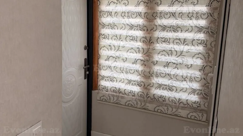 Bakı, Səbail r., İçərişəhər m., Bayılda 1 otaqlı mənzil kirayə verilir