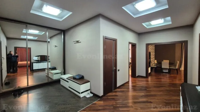 Satılır 4 otaqlı Mənzil Yeni tikili 190 m² Nəsimi r. - şəkil 11