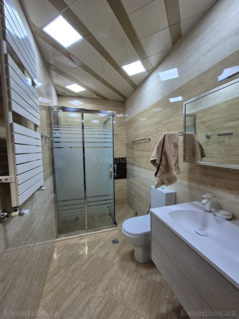 Satılır 4 otaqlı Mənzil Yeni tikili 190 m² Nəsimi r. - şəkil 13