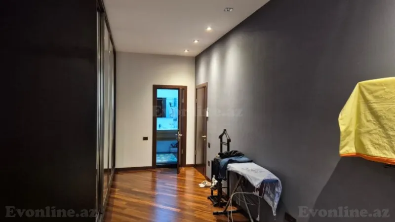 Satılır 4 otaqlı Mənzil Yeni tikili 190 m² Nəsimi r. - şəkil 14