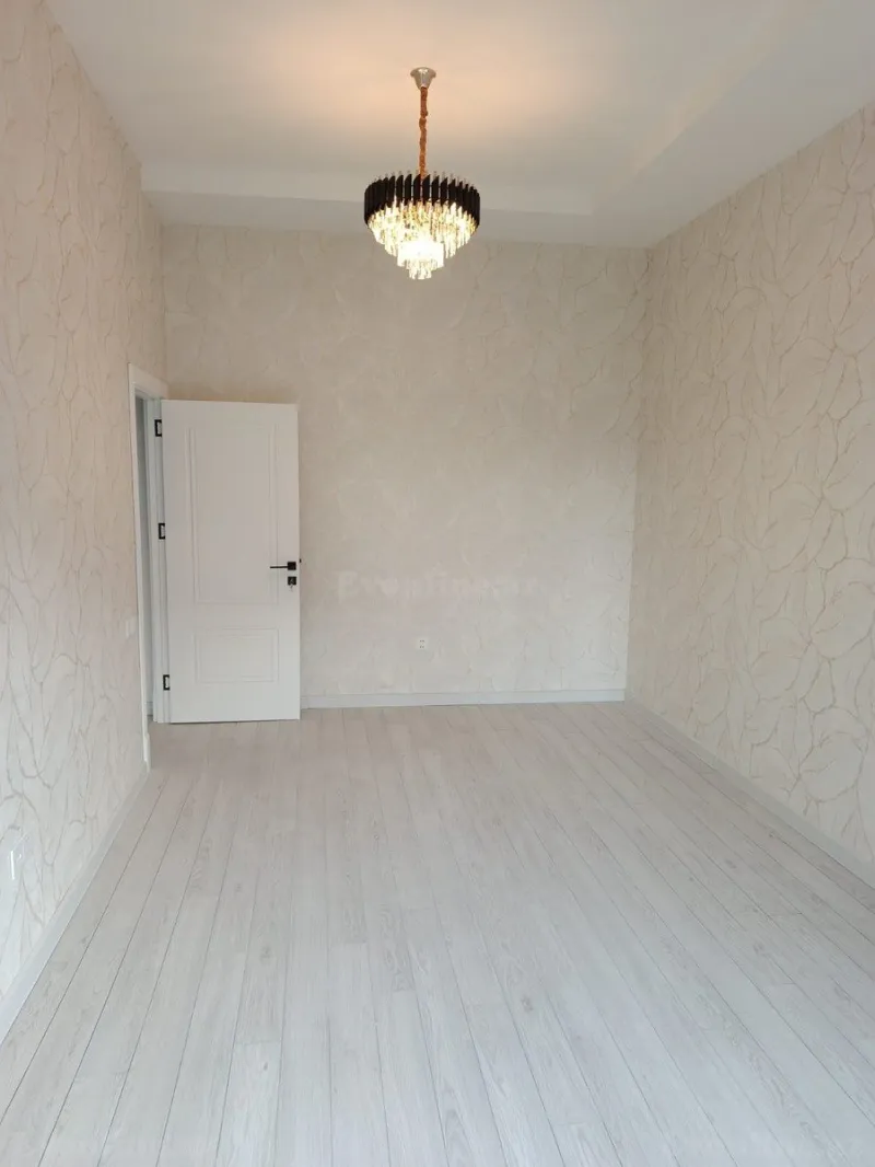 Satılır 2 otaqlı Mənzil Köhnə tikili 56 m² Nizami m. - şəkil 2