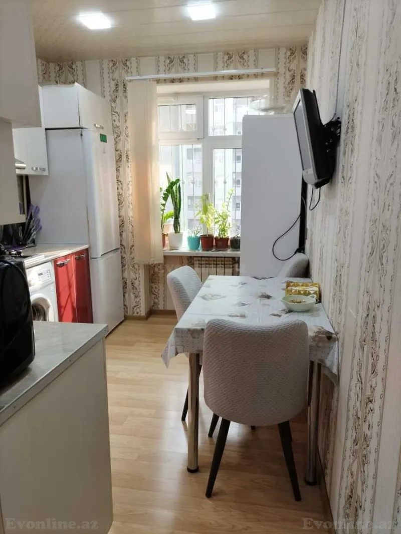 Satılır 3 otaqlı Mənzil Köhnə tikili 55 m² Həzi Aslanov - şəkil 3