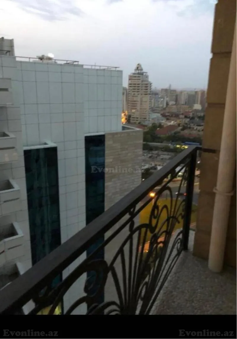 Satılır 3 otaqlı Mənzil Yeni tikili 98 m² 8 Noyabr m. - şəkil 12