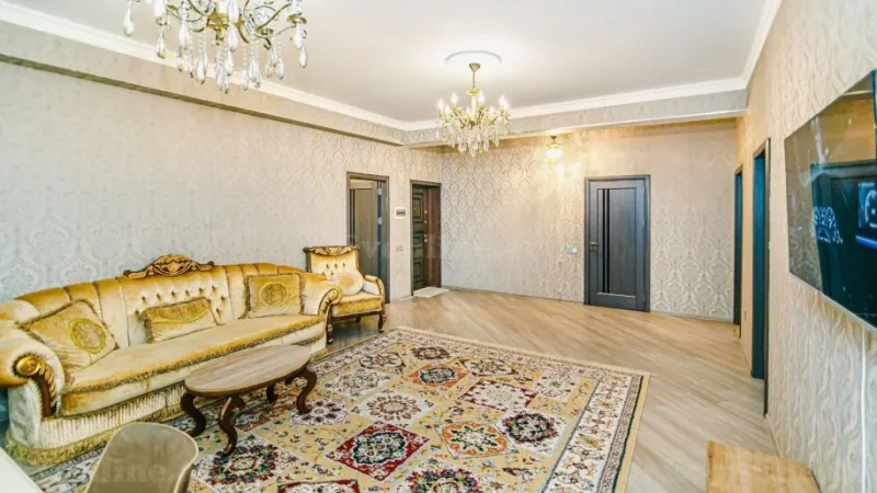Kirayə verilir 4 otaqlı Mənzil Yeni tikili 144 m² 28 May m. - şəkil 2