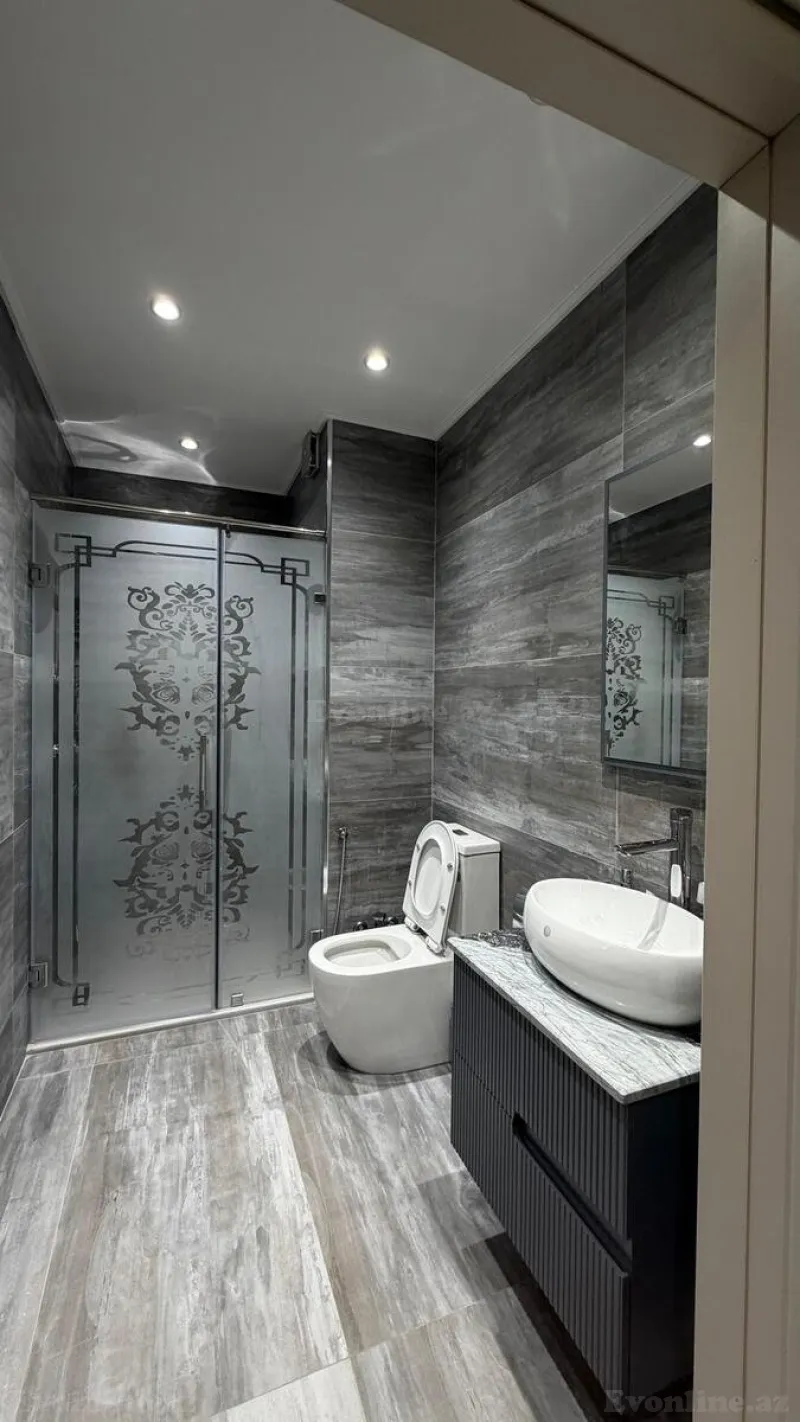 Satılır 4 otaqlı Mənzil Yeni tikili 247 m² 28 May m. - şəkil 8