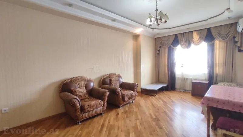Satılır 2 otaqlı Mənzil Yeni tikili 99 m² Qara Qarayev m.