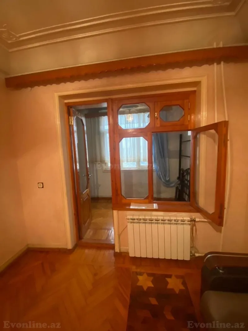 Satılır 2 otaqlı Mənzil Köhnə tikili 50 m² Xalqlar Dostluğu m. - şəkil 4