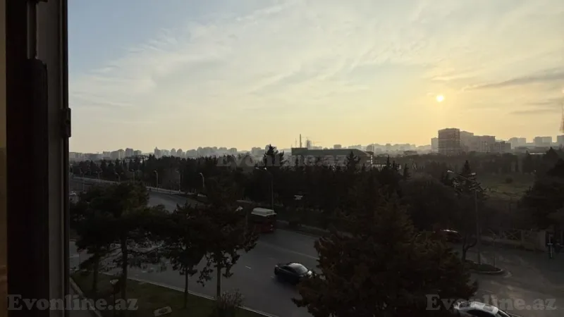 Kirayə verilir 3 otaqlı Mənzil Köhnə tikili 85 m² 8-ci mikrorayon - şəkil 5