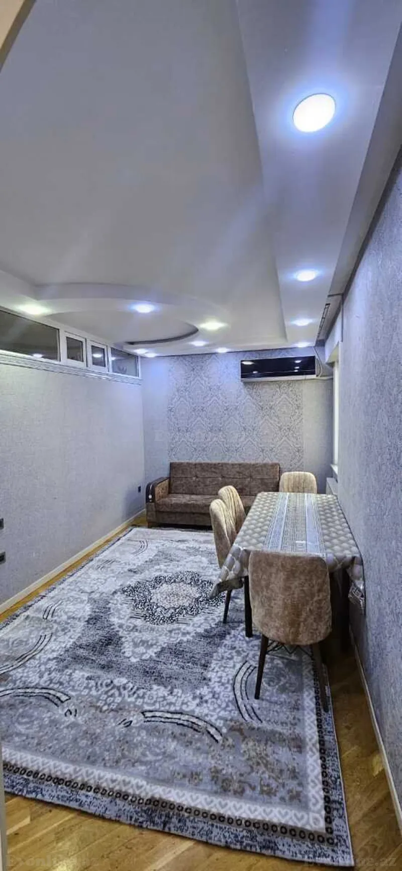 Bakı, Yasamal r., Yeni Yasamalda 4 otaqlı mənzil kirayə verilir