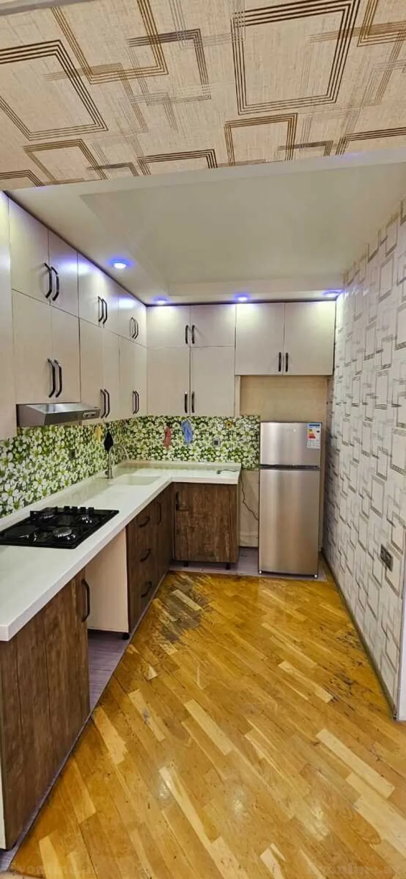 Kirayə verilir 4 otaqlı Mənzil Yeni tikili 85 m² Yeni Yasamal - şəkil 9