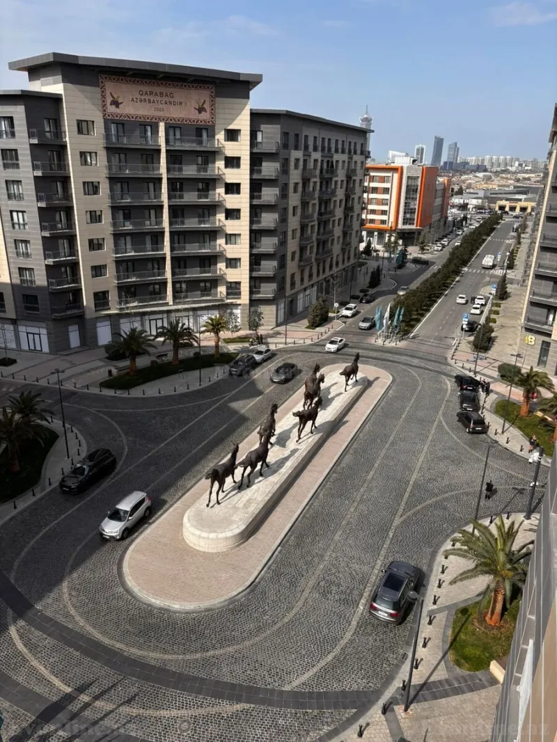 Kirayə verilir 2 otaqlı Mənzil Yeni tikili 85 m² Xətai r. - şəkil 29