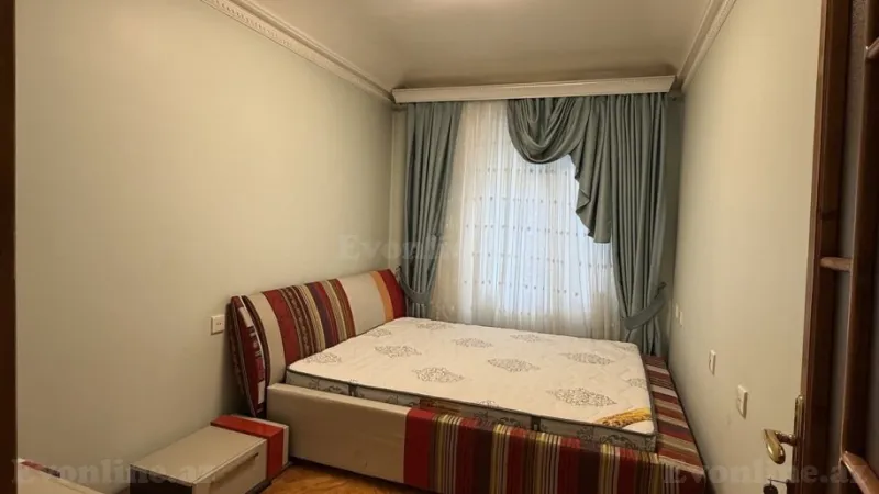 Satılır 3 otaqlı Mənzil Köhnə tikili 90 m² Nizami m. - şəkil 5