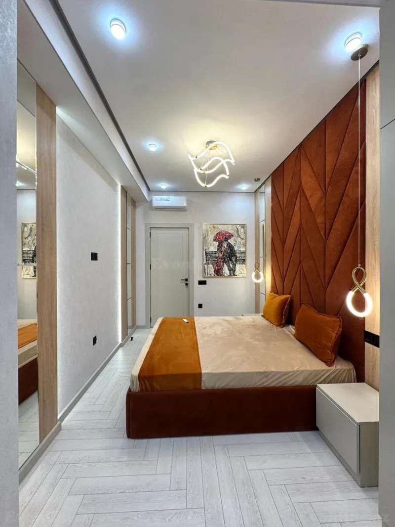 Satılır 2 otaqlı Mənzil Yeni tikili 76 m² Qara Qarayev m. - şəkil 5