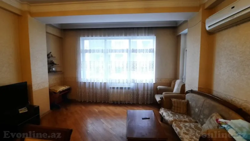 Kirayə verilir 3 otaqlı Mənzil Yeni tikili 160 m² Nərimanov r.